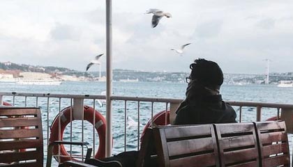 新赛季唯一主题：谁能阻止湖人完成卫冕大业？